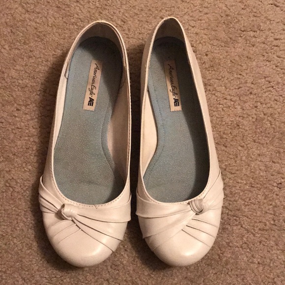 American Eagle By Payless Shoes White Ballet Flats With